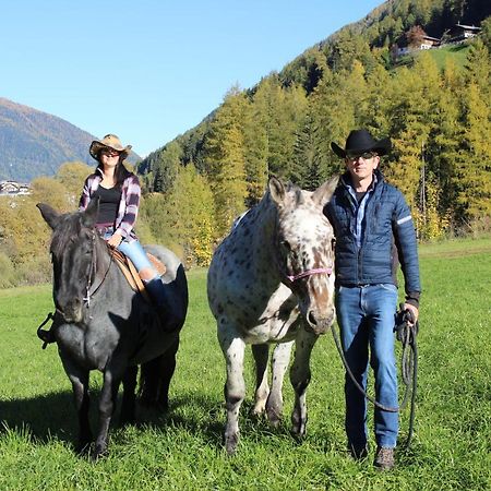 Texas Longhorn Ranch Neumannhof Apartment Cadipietra Ngoại thất bức ảnh